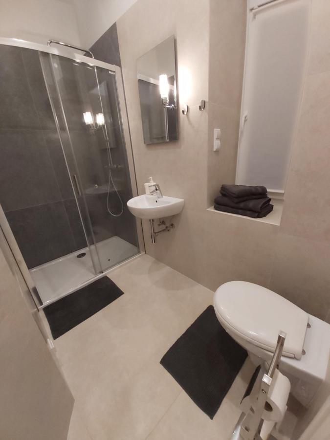 Angelika Apartments เวียนนา ภายนอก รูปภาพ